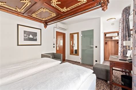king's hotel center münchen|KING's Hotel CENTER München .